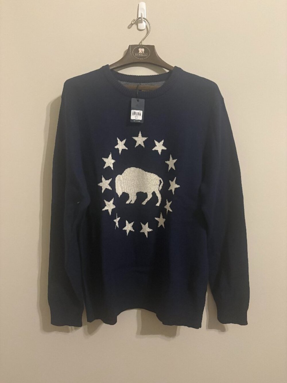 Lucky Buffalo Star Novelty Crew Sweater XL